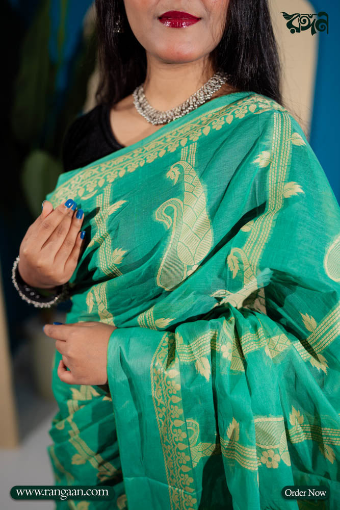 Deep Pest Inspired Tantuj Saree